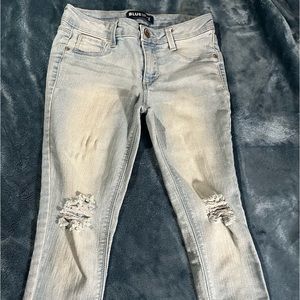 Blue spice- Light washed ripped jeans